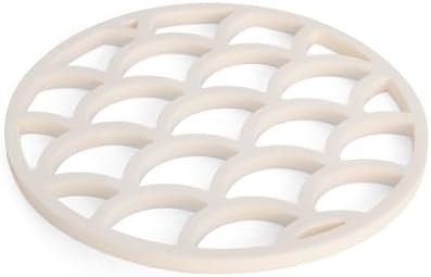 2 Collapsible Silicone Colanders with Durable Trivet Mat for Efficient Kitchen Use