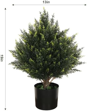 Natural-Filled Cedar Outdoor Potted Topiary