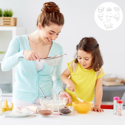 7-Pack World Map Shape Cookie Cutters