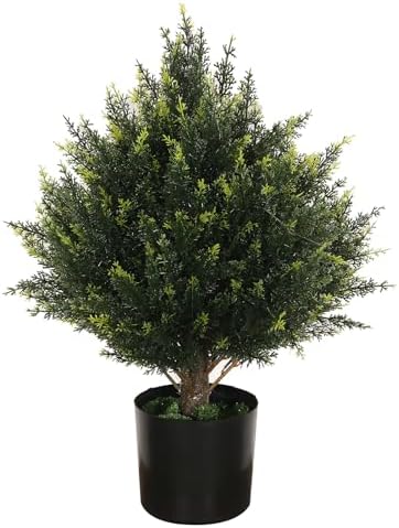 Natural-Filled Cedar Outdoor Potted Topiary