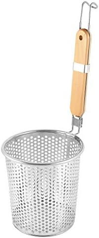 Colander - pasta noodle rinsing basket