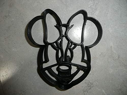 THEMED MAGICAL FACE MOUSE COOKIE CUTTER