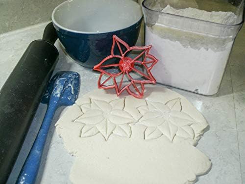 POINSETTIA PLANT Christmas Star Flower Detailed Cookie Cutter Made in USA