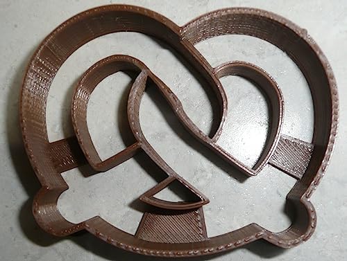 ANCESTRAL PRETZEL COOKIE CUTTER