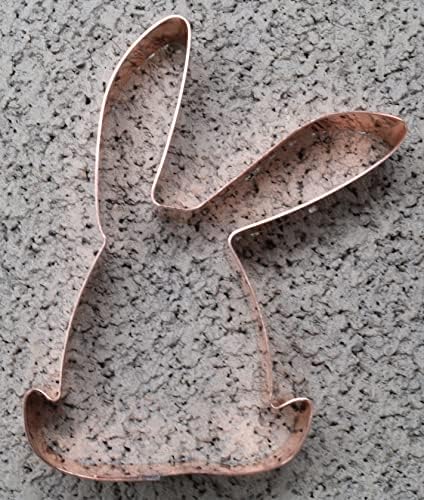 The Fussy Pup Sitting Bunny Rabbit Cookie Cutter - 4 in Copper