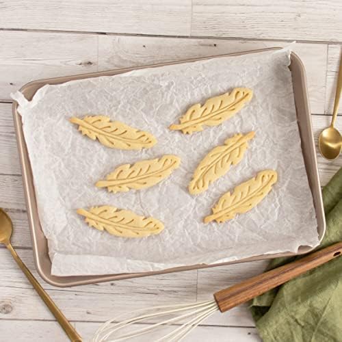 Bakerlogy Feather Cookie Cutter