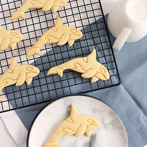 Orca Cookie Cutter - 1 Piece Bakerlogy