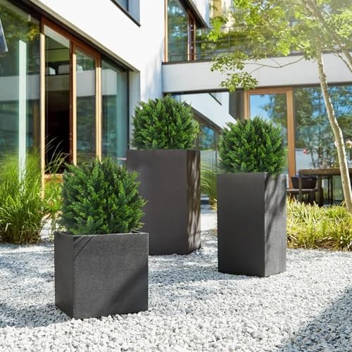 22 Cedar Topiary Balls 2-Pack UV-Rated