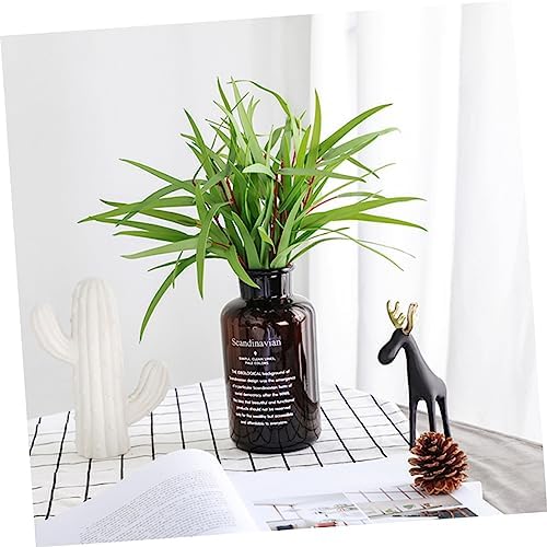 8Pcs Eucalyptus Branch Faux Silk Green Plant Ornament Decor