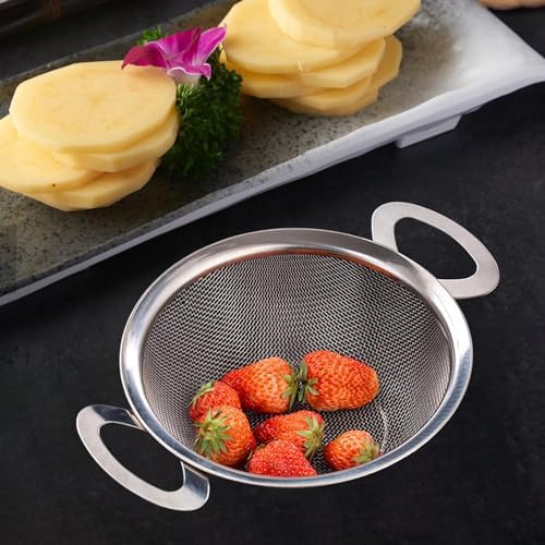 Perfect 24cm Kitchen Strainer for Fresh Produce Durable and Efficient