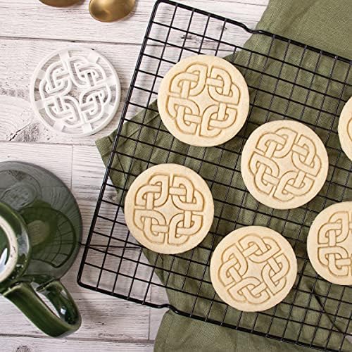 Bakerlogy Nordic Runes - Celtic Shield Knot Cookie Cutter