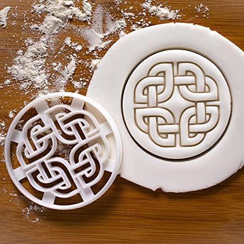 Bakerlogy Nordic Runes - Celtic Shield Knot Cookie Cutter